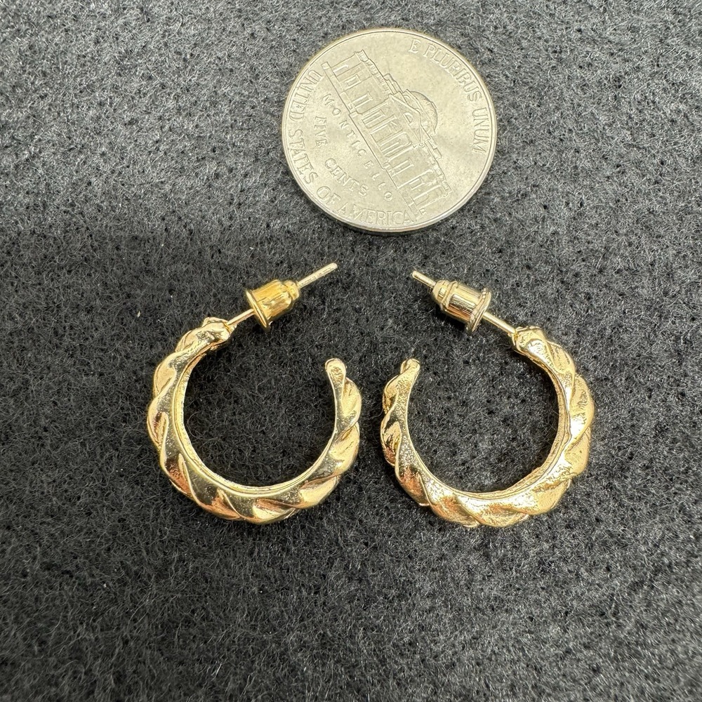 Gold Tone Textured Round Hoop Earrings Butterfly Back No Stone Metal